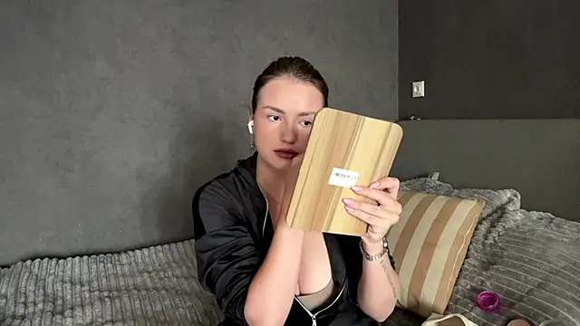 Four Our online show from July 7, 1:25 pm