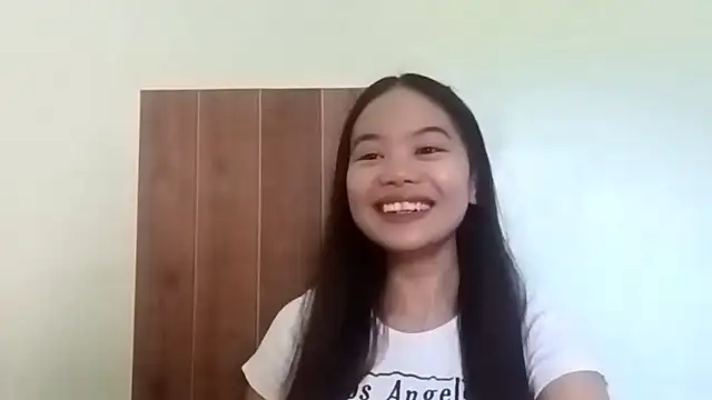 CrissyDeshaies online show from July 9, 3:20 am
