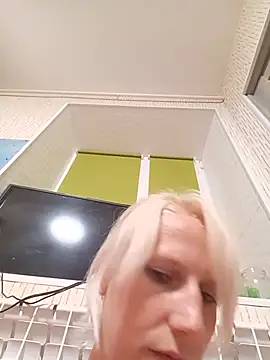 Amina-lov online show from July 10, 8:20 pm