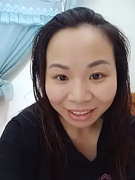 Xia-feng online show from July 25, 12:45 pm