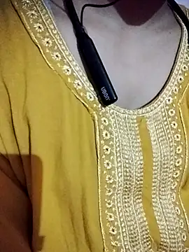 Pooja kumari 001 online show from July 31, 4:41 pm