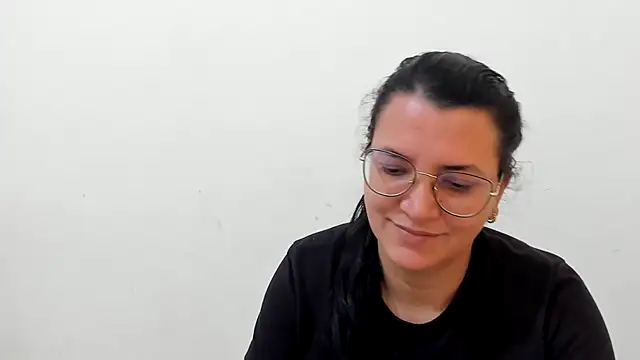 MARILYN GARCIA online show from November 8, 4:56 pm