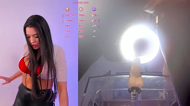 Dakota Blare online show from November 17, 3:24 pm