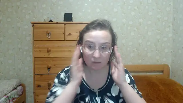 Smart Rose online show from November 18, 11:15 pm