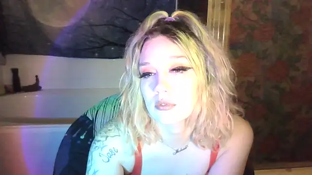 TEXASMARYYYJANE online show from May 17, 3:27 am