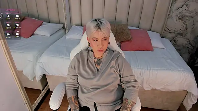 amy ink online show from October 1, 11:15 am