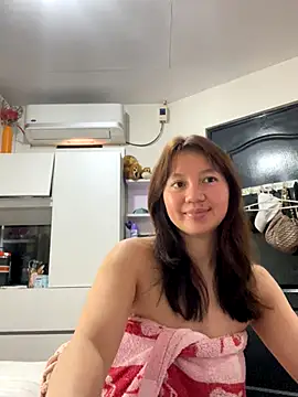 Snapshot of asianmystery203 chatting on October 18, 2:25 am asianmystery203 online show from October 18, 2:25 am