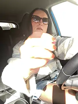 Chic desire online show from February 21, 12:06 pm