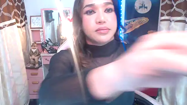 MERRYmeMARIAts online show from September 18, 2:04 pm