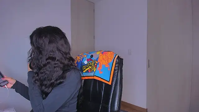 Lisegg  online show from January 16, 11:06 am