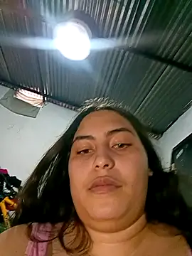 xandra252 online show from April 5, 6:29 pm