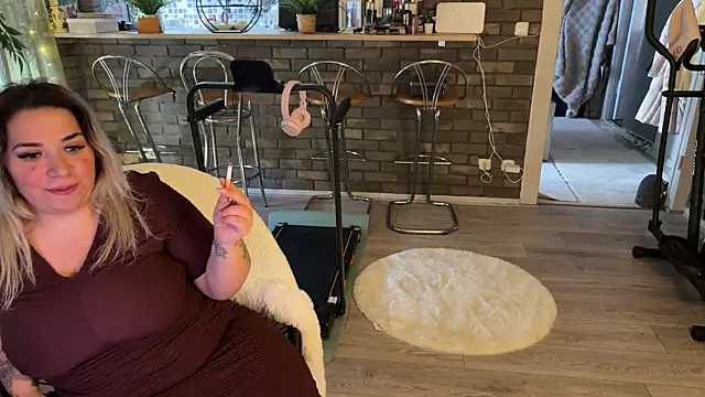 Monageil online show from March 2, 10:11 am