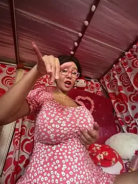 sweetieme online show from March 19, 12:48 am