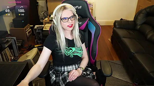 KelseyCobalt online show from February 8, 9:07 pm