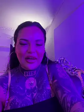 Snapshot of _MelinaCurves_ chatting on September 26, 8:17 pm MelinaCurves online show from September 26, 8:17 pm