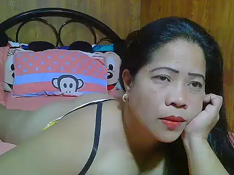 xsweetlips69x online show from February 13, 12:18 pm