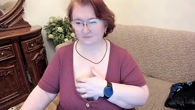 leiamillersonn online show from October 15, 7:27 pm