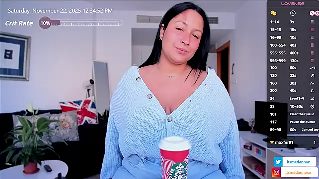 DannaaMeliza online show from November 22, 11:35 am