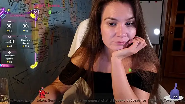 Snapshot of Girl_Ksenia chatting on October 15, 11:29 pm Girl Ksenia online show from October 15, 11:29 pm