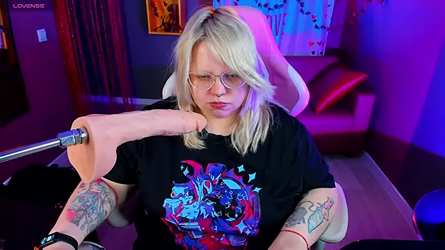 Yoki Shizuko online show from February 27, 6:35 am