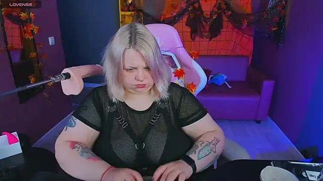 Yoki Shizuko online show from October 13, 7:22 am