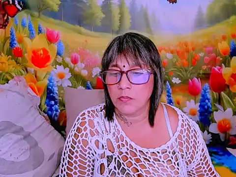 indianroxy online show from February 26, 8:30 pm