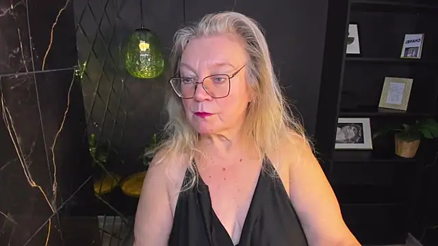 NataliMellow online show from October 27, 1:06 pm