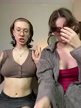 Jitoon Exe online show from May 16, 10:20 pm