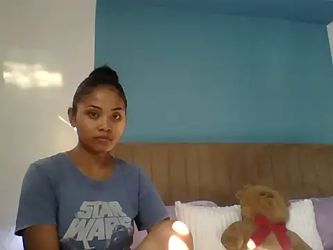 naya86 online show from February 12, 1:57 pm