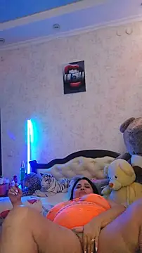 littleRikka online show from March 7, 7:43 pm