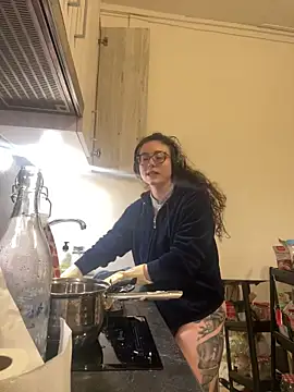 ladyturtle online show from March 23, 10:38 pm