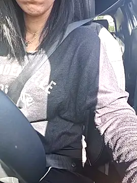 misscectito13 online show from April 14, 2:17 pm