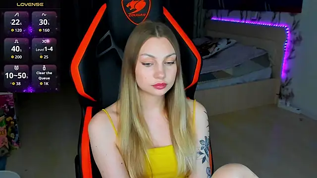 BiMolly online show from April 8, 12:57 am