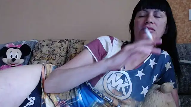 HotDreamm online show from June 2, 12:28 pm