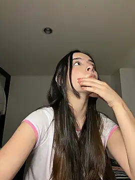 swrennn19 online show from February 8, 4:33 pm