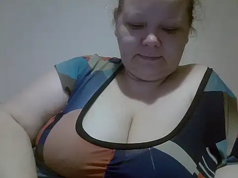 Jane Kissys online show from June 6, 12:33 pm