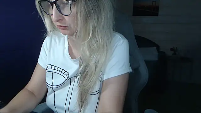 RubiLakros online show from July 19, 8:44 pm