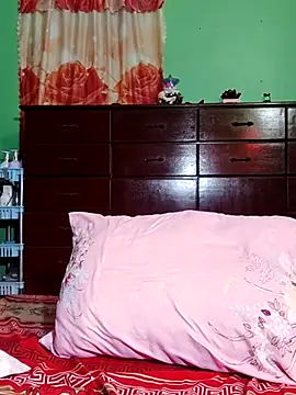 QueenSoreal online show from September 20, 9:02 pm