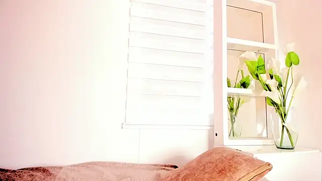 jessiigrey online show from February 4, 3:48 pm