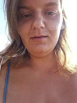 Cutegirlforyou online show from September 11, 7:42 am