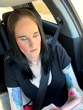 lolabunny9 online show from January 5, 5:27 pm