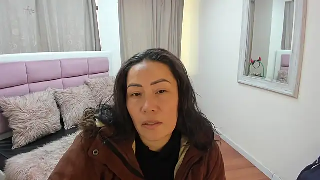 gaby trent online show from July 2, 4:57 pm
