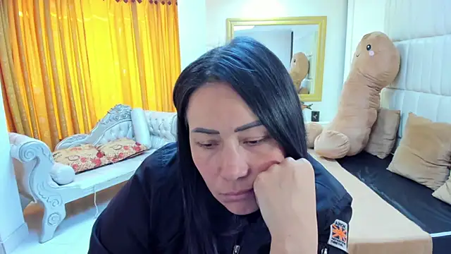 gaby trent online show from October 23, 2:12 pm