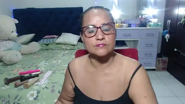 pervert mommy  online show from March 17, 11:36 am