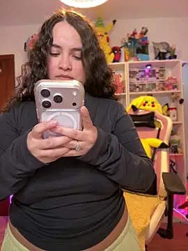 Sweet sully   online show from March 11, 8:51 am