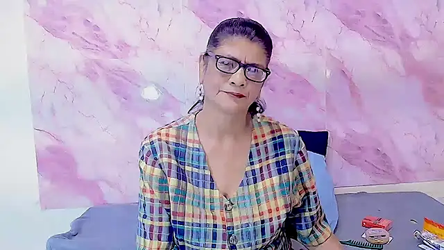 IndianAllure online show from October 10, 5:34 am