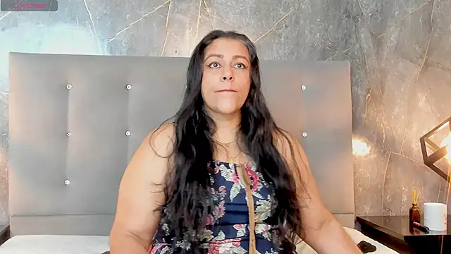 SexxyPamela online show from January 11, 7:19 pm