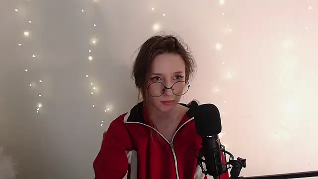  Hanna Moon  online show from February 12, 11:34 am