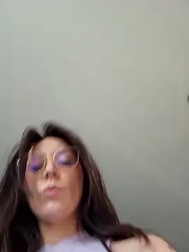 LilyOrion online show from June 2, 10:44 pm