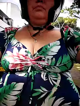 Brenda Berck  online show from March 13, 2:51 pm